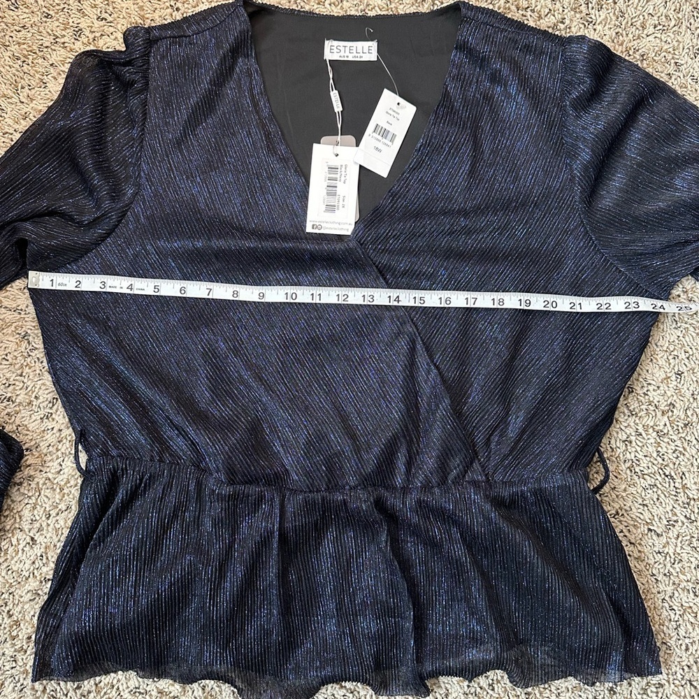 Estelle Gloria Top, size 18W - Picture 2 of 3